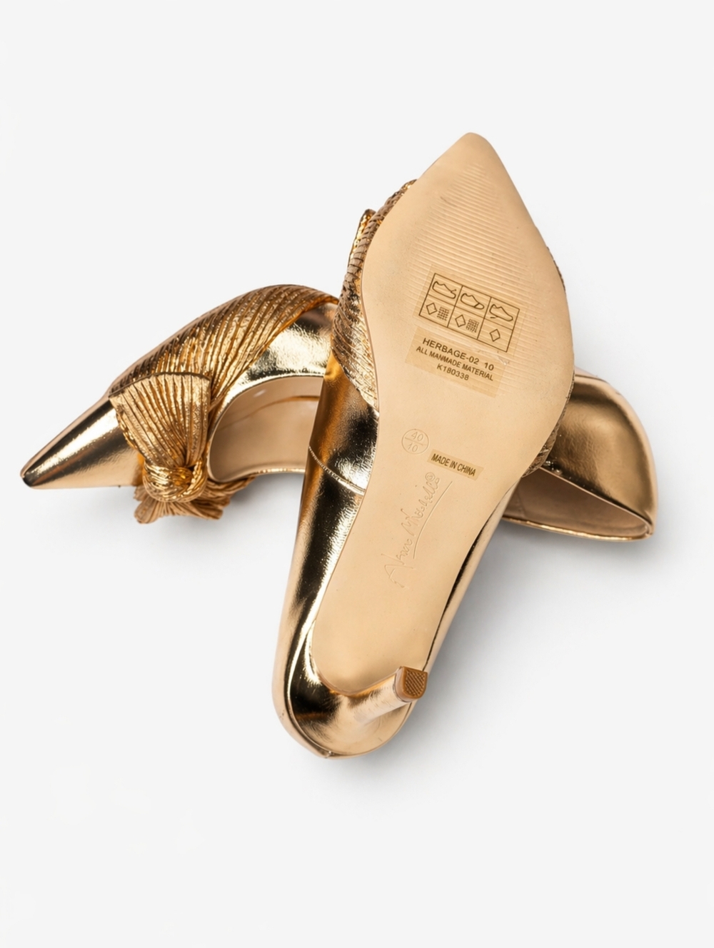 ANNE MICHELLE | Classic Gold Bow Heels - Picture 5 of 5